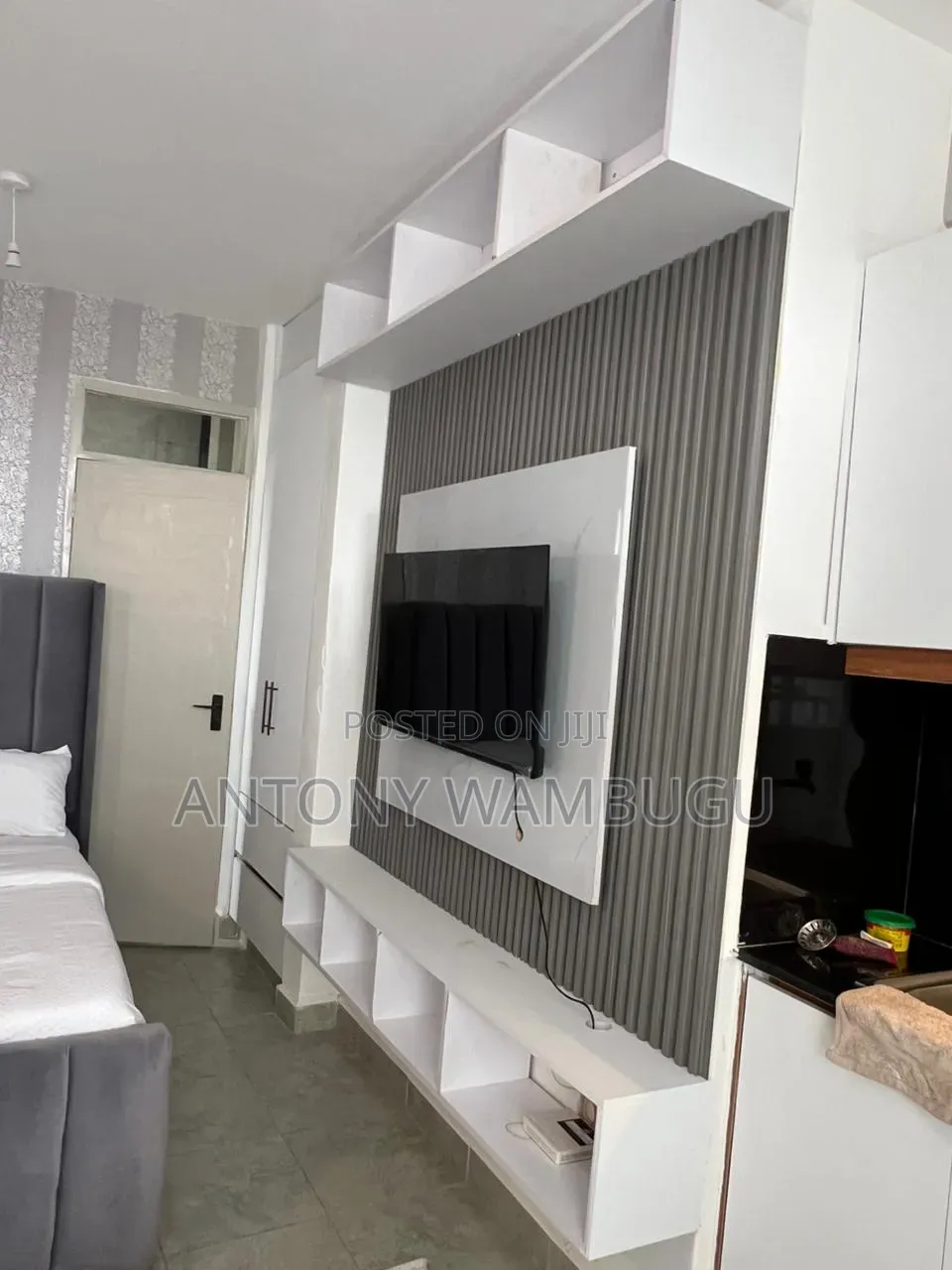 Furnished Studio - Roysambu TRM Drive - 1800/Night - WiFi + Netflix