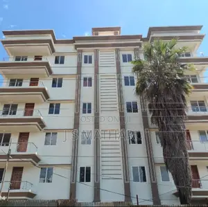 3bdrm Block of Flats in Dadu Apartments, West Indies for sale