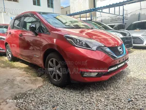 Nissan Note 1.2 Hybrid 2020 Red