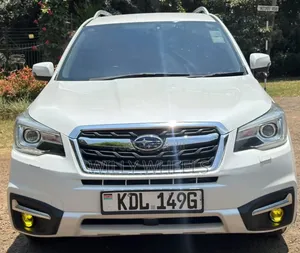 Subaru Forester 2.0XT Touring AWD 2016 White