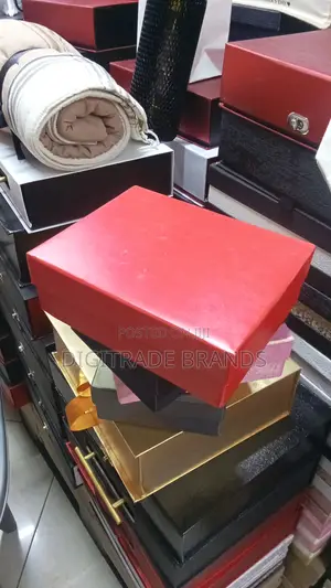 Custom Gift Boxes