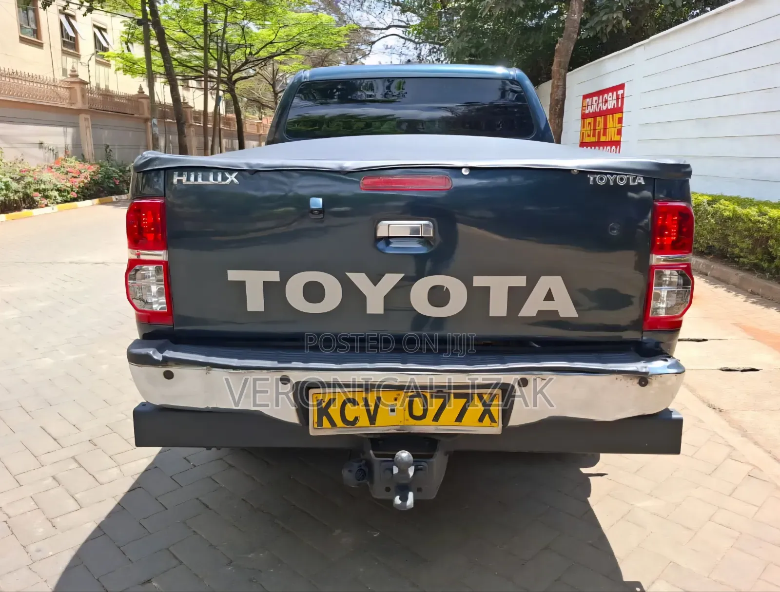 Toyota Hilux 2012 Black