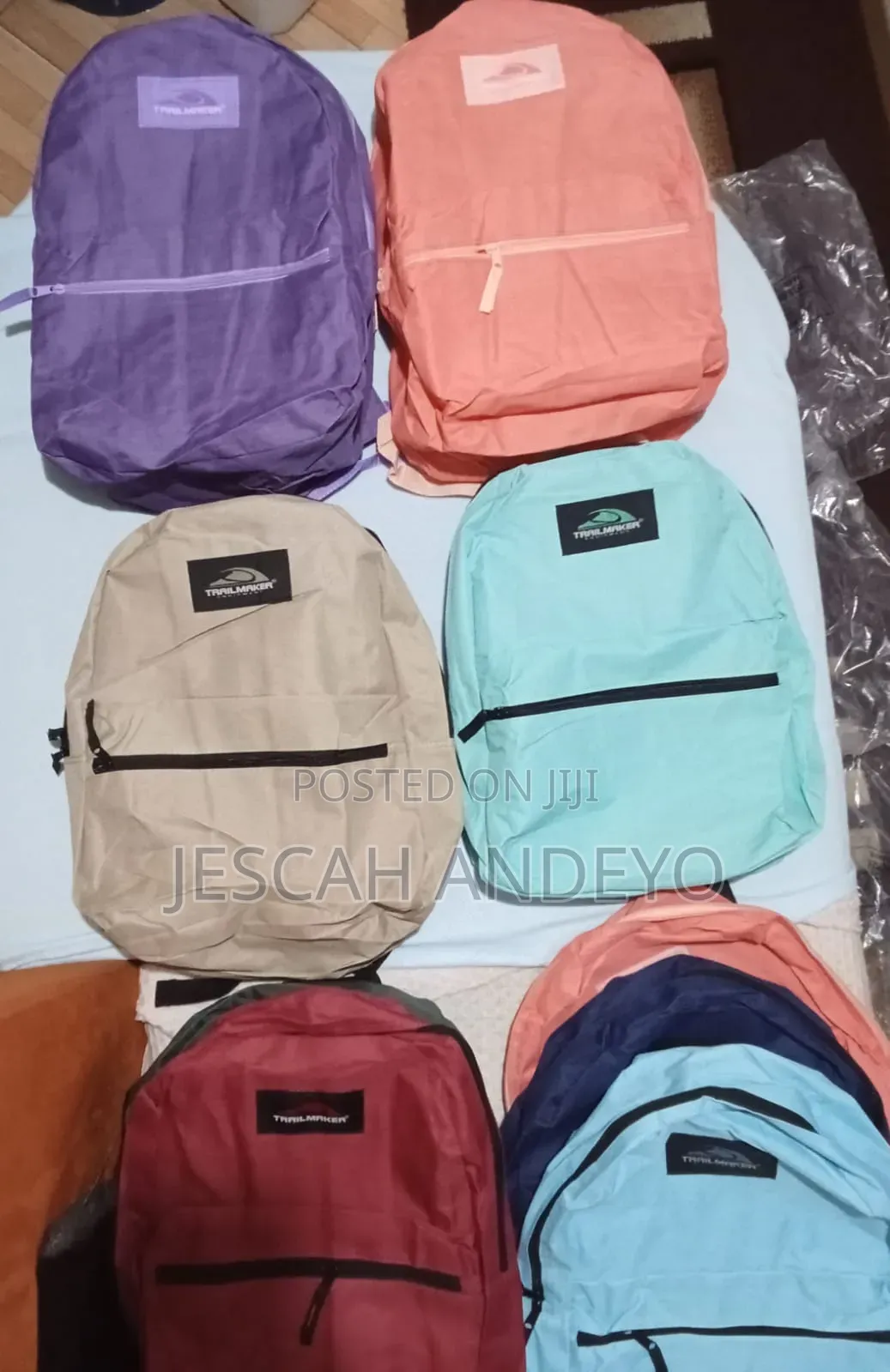 New 17-Inch Unisex Backpack