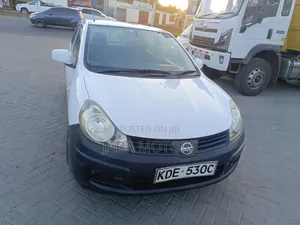 Nissan Advan 2014 White