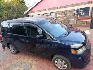 Toyota Voxy 2006 Blue