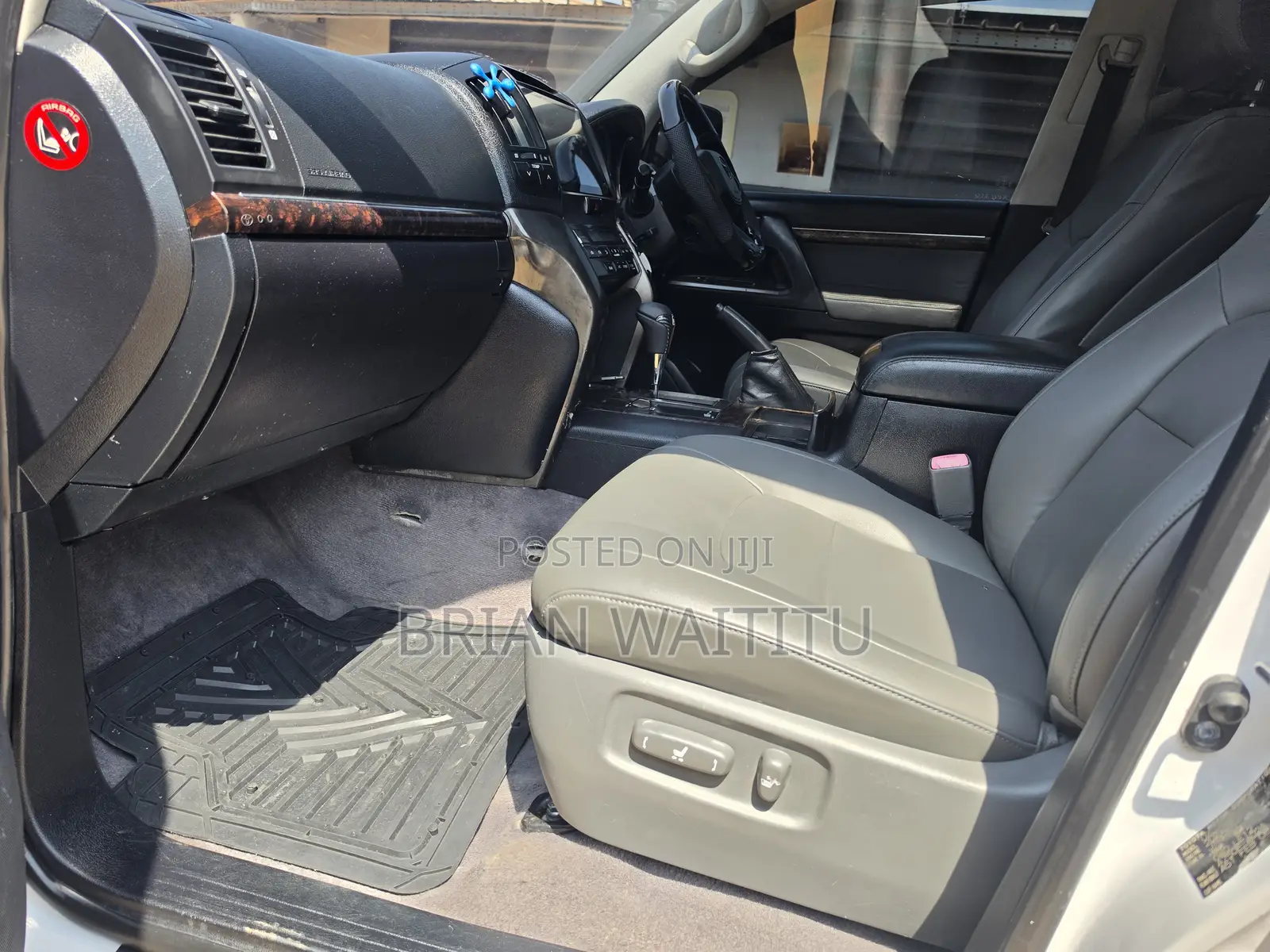 Toyota Land Cruiser 4.5 V8 VXR 2008 White