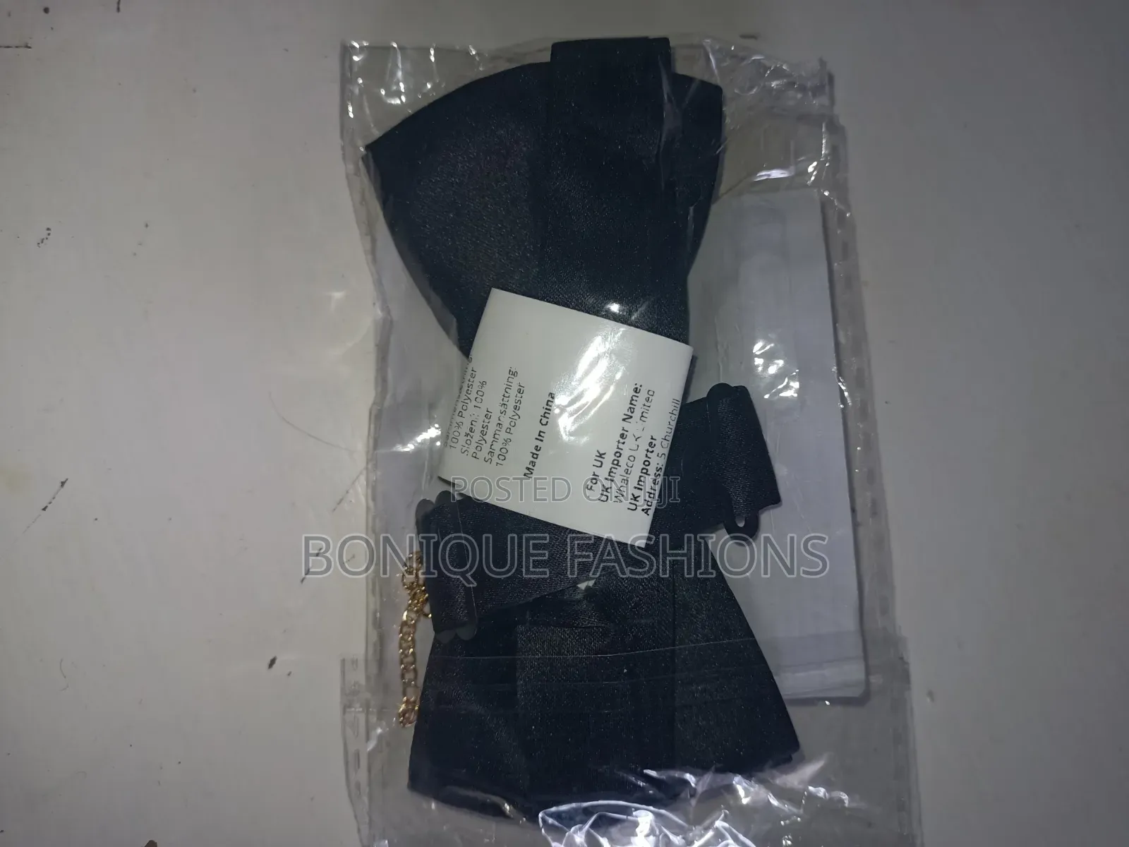 Crown Brooch & Chain Black Bow