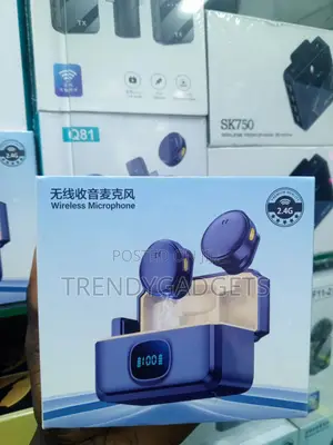 Q8 Dual Clip-on Wireless Microphone for Interviews & Content