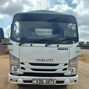 Isuzu NMR Local