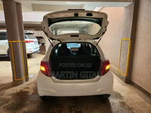 Toyota Vitz 2012 White