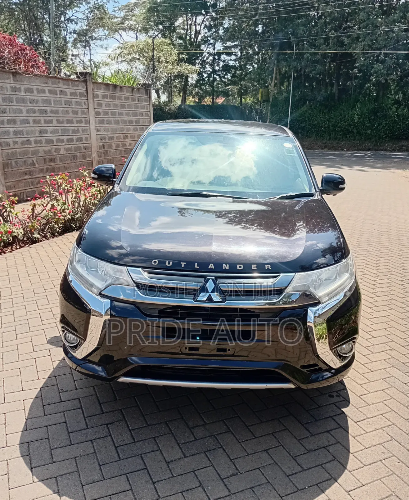 Mitsubishi Outlander 2016 Black