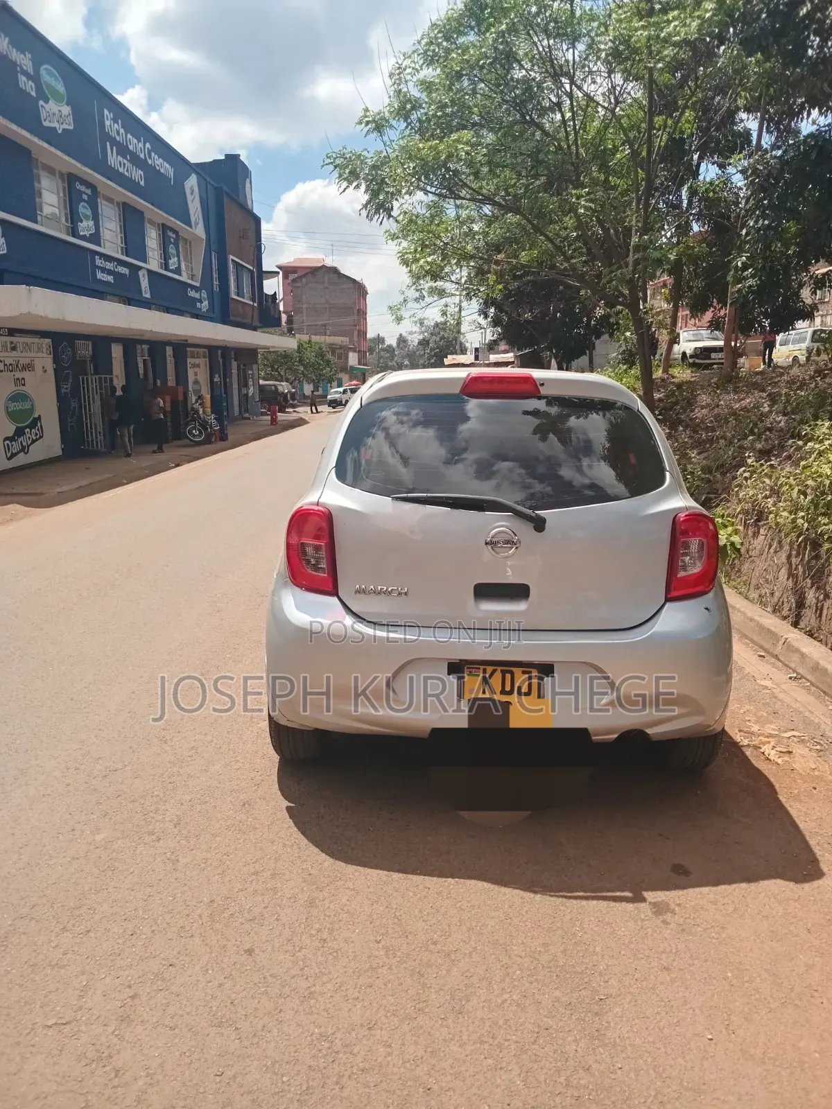 Nissan March 2015 Silver
