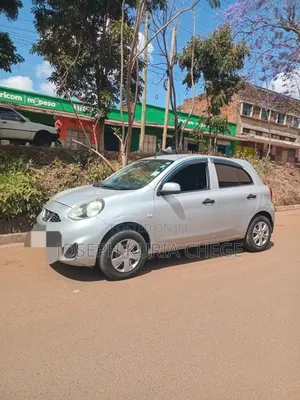 Nissan March 2015 Silver
