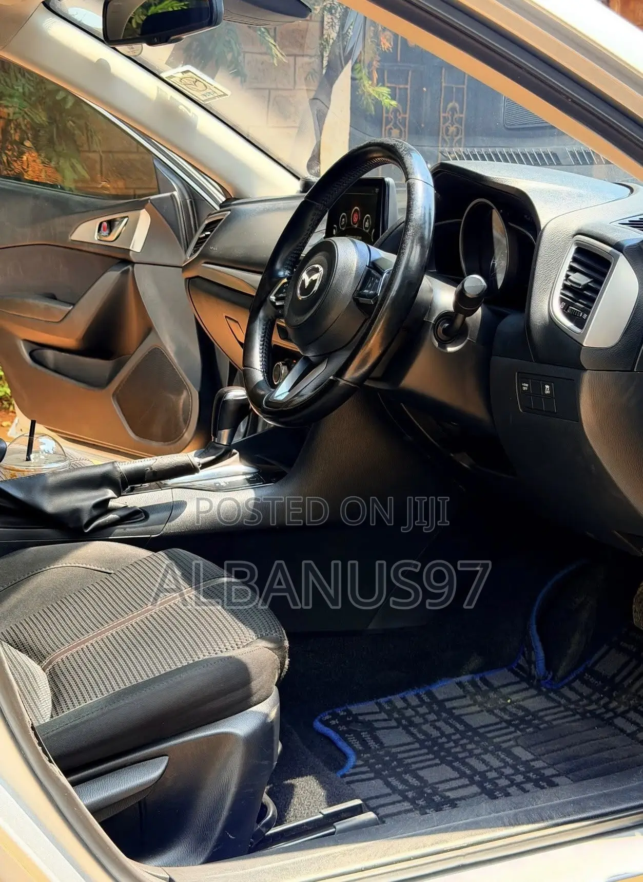 Mazda Axela 2017 Silver
