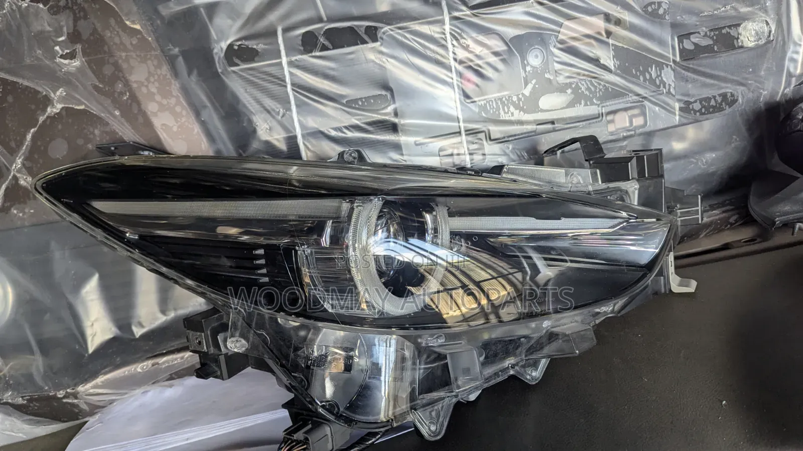 Mazda Axela 2018/2019 Headlight