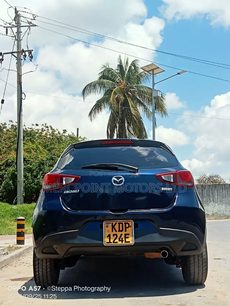 Mazda Demio 2016 Blue