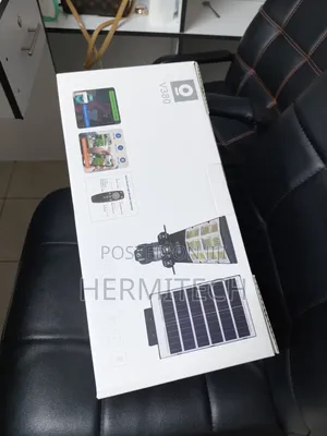300W 4G Triple-Camera Floodlight CCTV for Gate Security