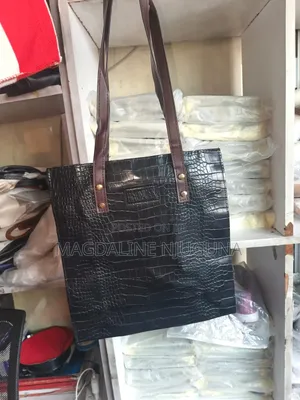 Simple Hand Bag