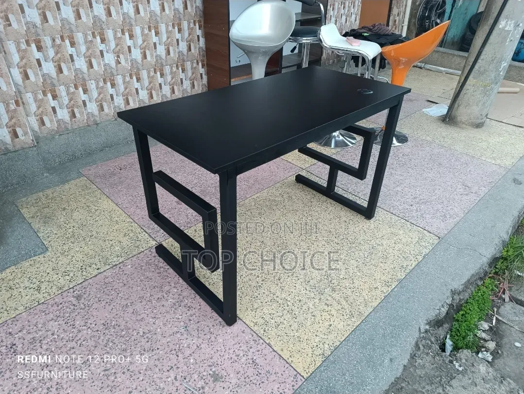 Modern Office Desk 1.2m