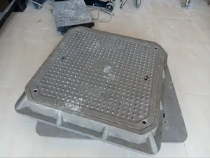 Reinforced Fibre Lockable Manhole Cover 600by600mm