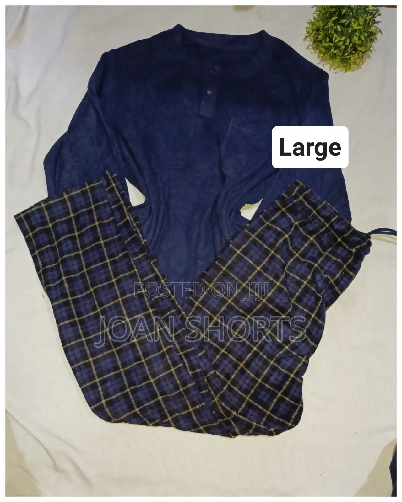 Men Thifted Pyjamas