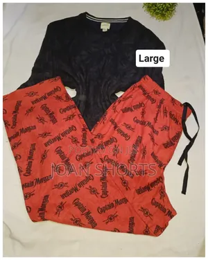 Men Thifted Pyjamas