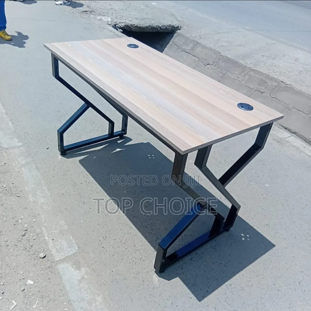 Computer Table