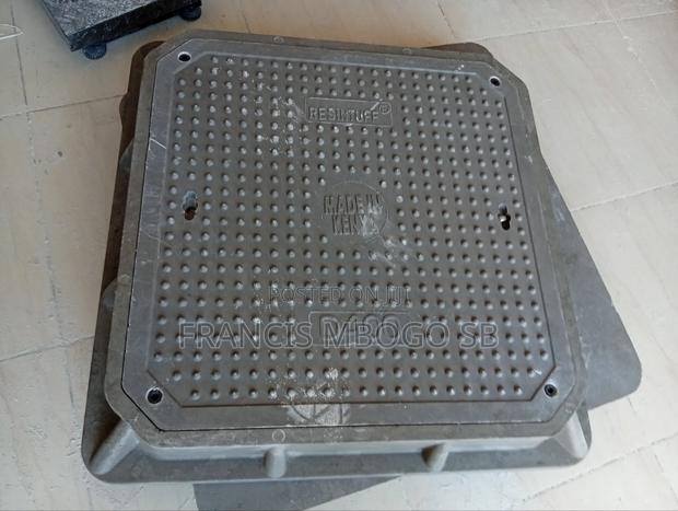 24" * 24" Reinforced Fibre Manhole