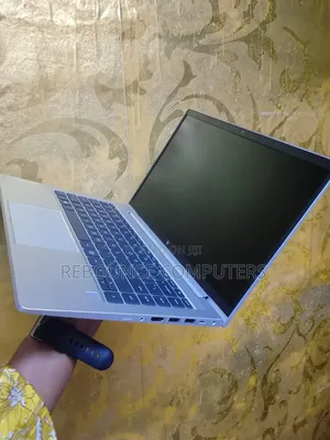 Laptop HP EliteBook 645 G9 16GB AMD Ryzen 5 SSD 256GB