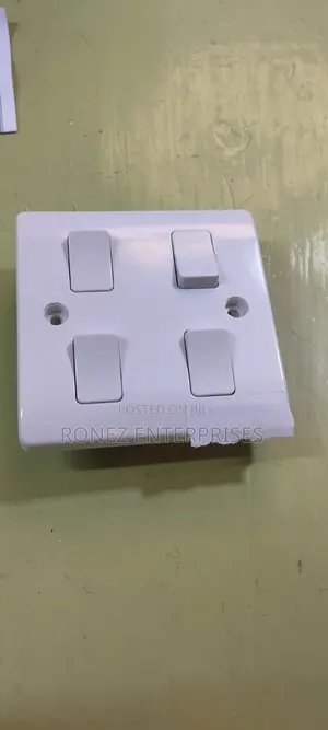 Switch 4 Ways Gang White