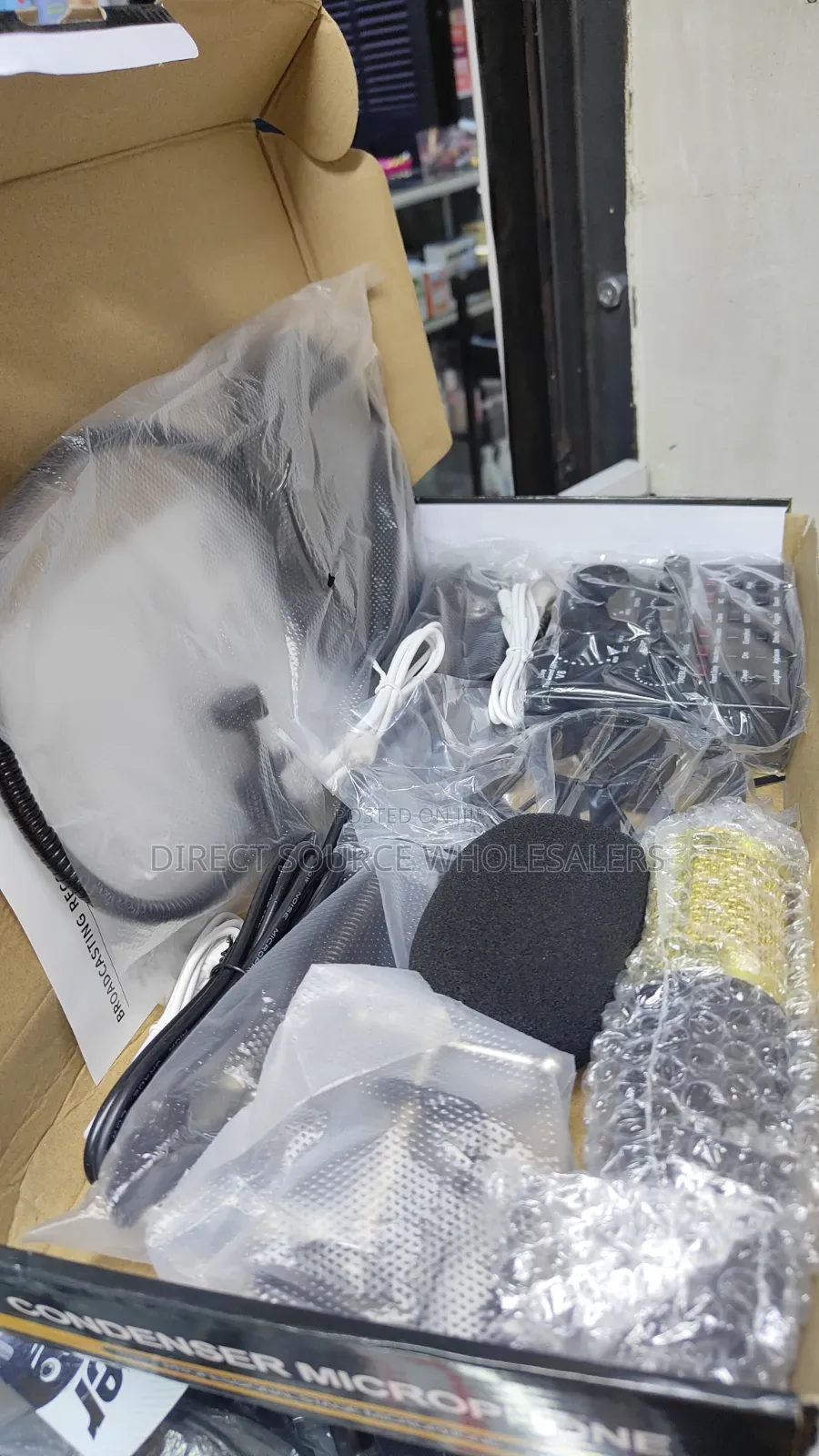 V8s + Bm800 Condenser Microphone – Complete Content Creator Kit