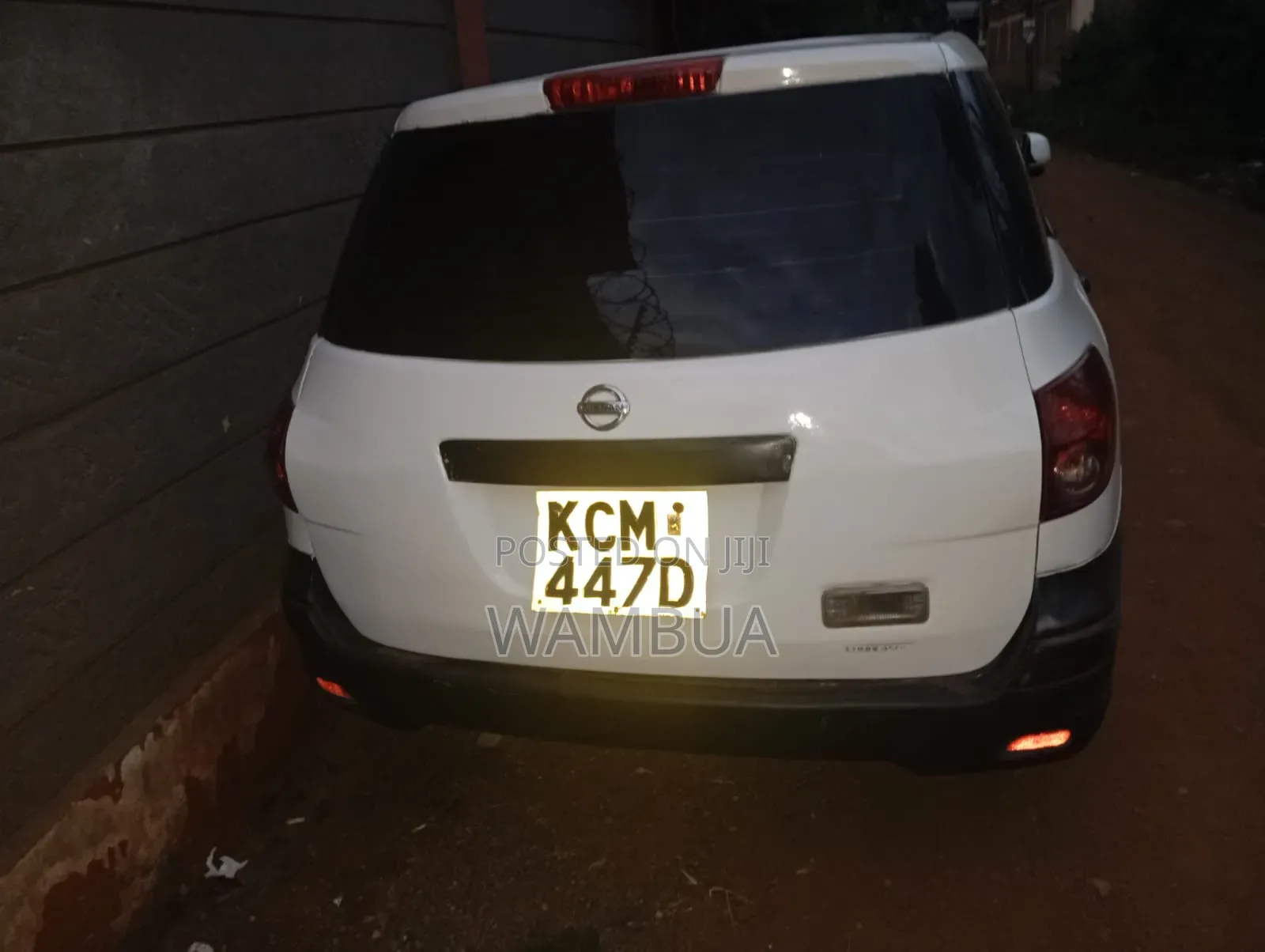 Nissan Advan 2010 White