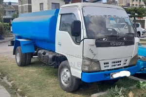 ISUZU 4.3 NKR 2010 White