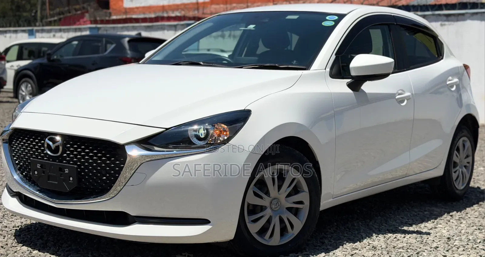 Mazda 2 2019 White