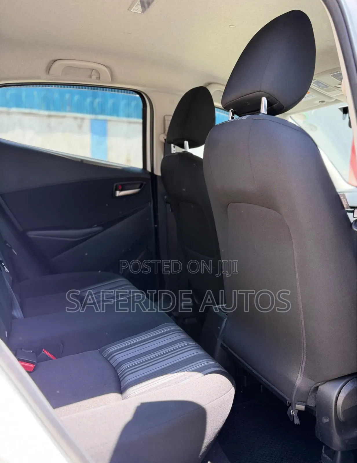 Mazda 2 2019 White
