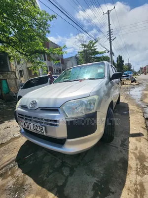 Toyota Probox 2017 Silver