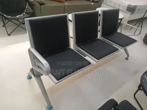 Black Heavy-Duty Waiting Reception Bench