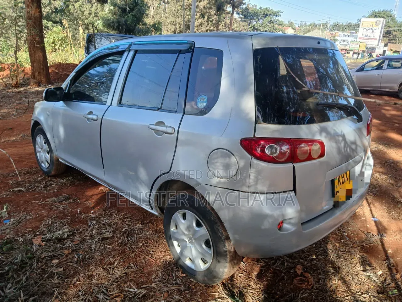 Mazda Demio 2007 Silver