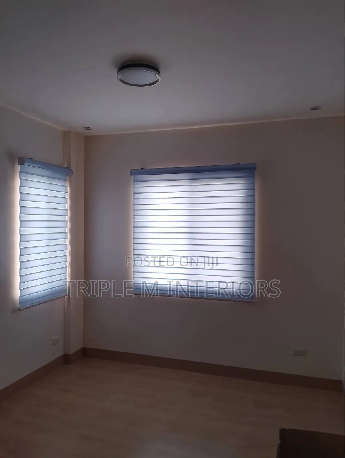 Durable Horizontal Zebra Blinds for Office Windows