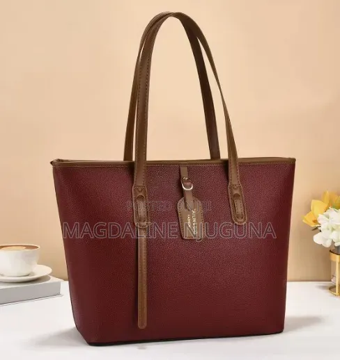 Minimalist Tote Bags