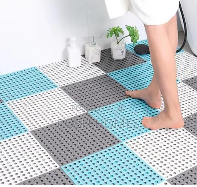 Anti Slip Modular Bath Tiles Interlocking Mats