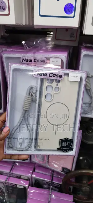 Magnetic Wireless Case With a Wrist for Samsung Galaxy S22 Ultra