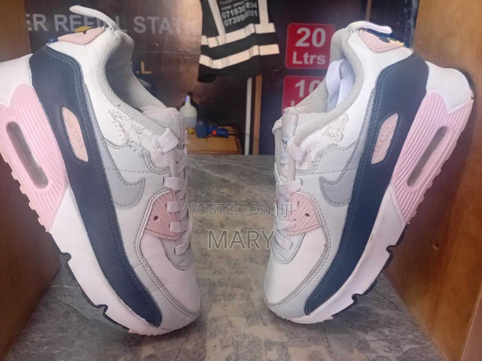 Amaizing Sneakers