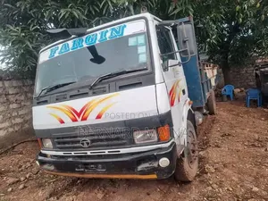 Tata
LPT 1518 Cab / Chassis