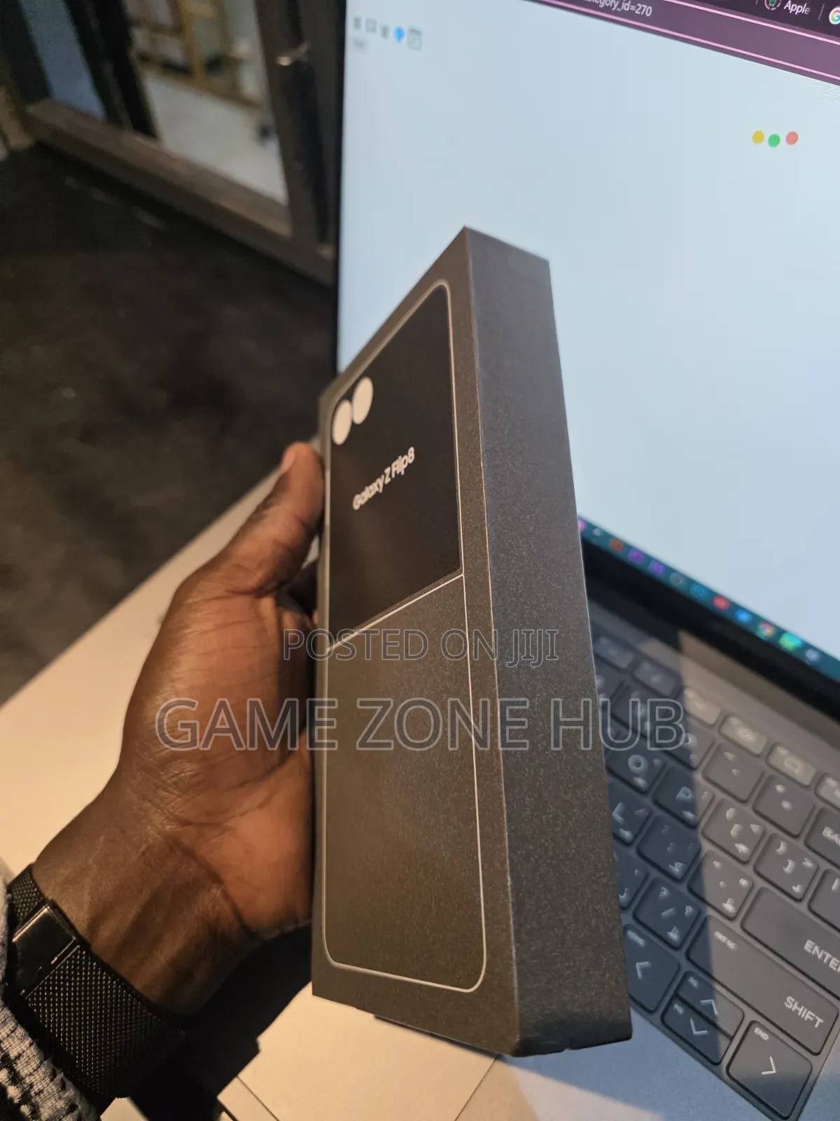 New Samsung Galaxy Z Flip8 256 GB Graphite