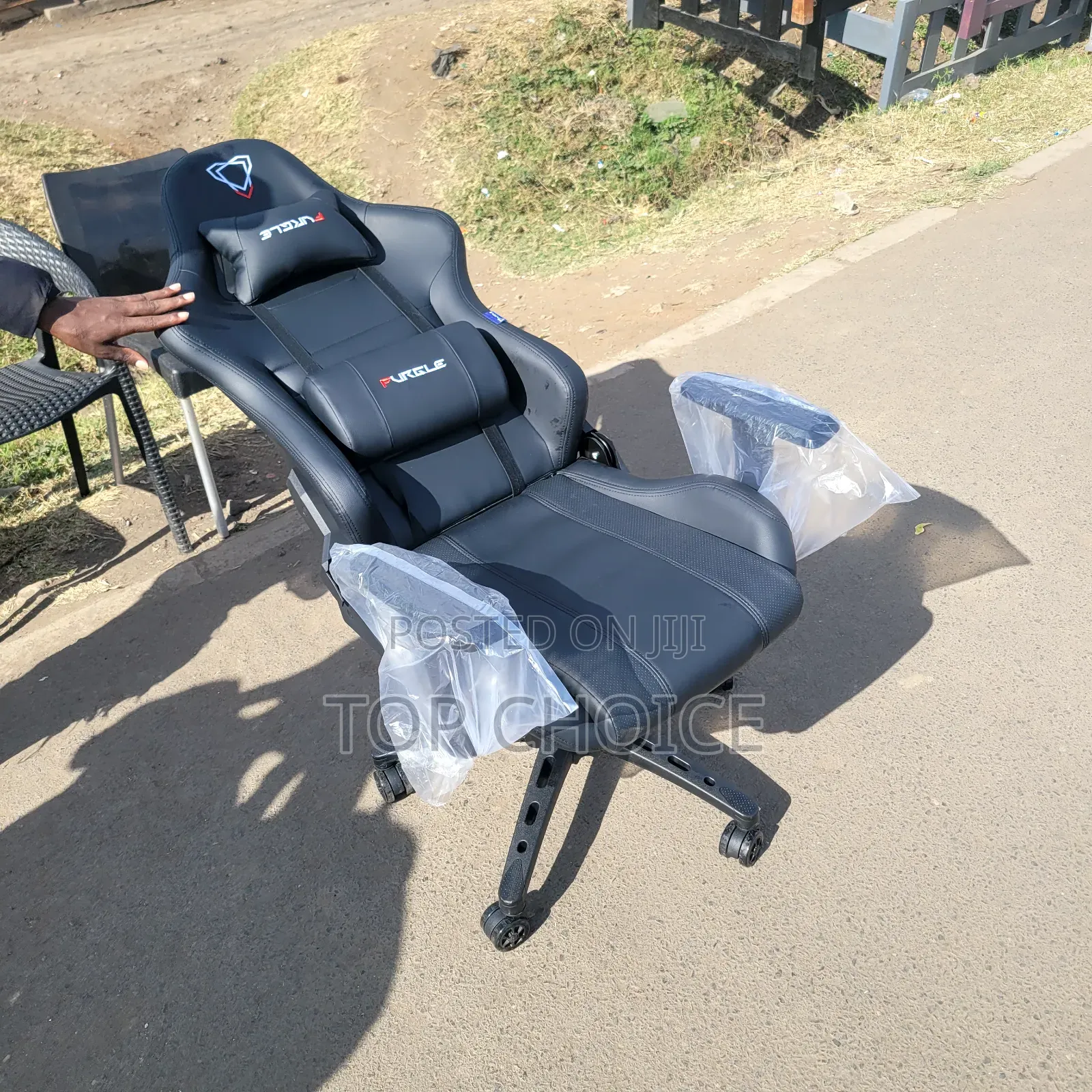 Black Gaming Chairs