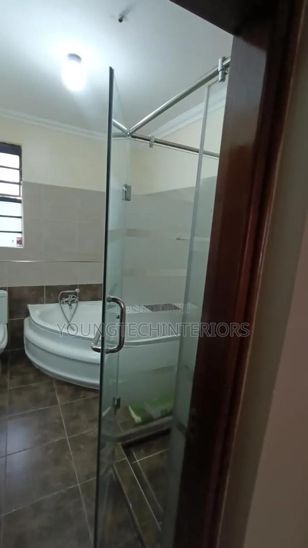 Shower Cubicles - thumbnail 4