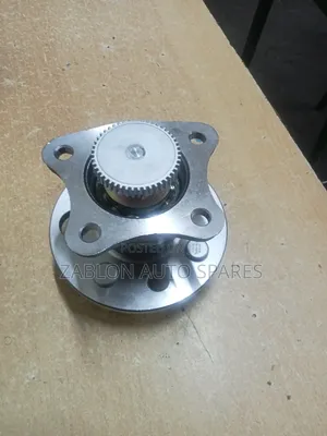 Toyota 110/100 Rear Hub 2WD