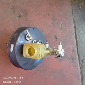 Brake Booster Land Cruiser 75