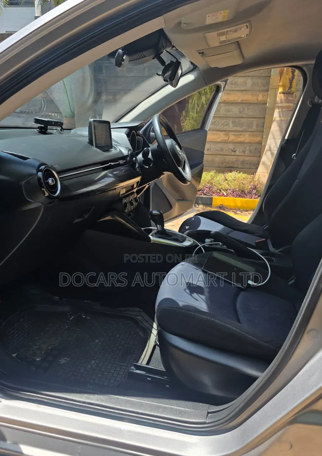 Mazda Demio 2016 Silver